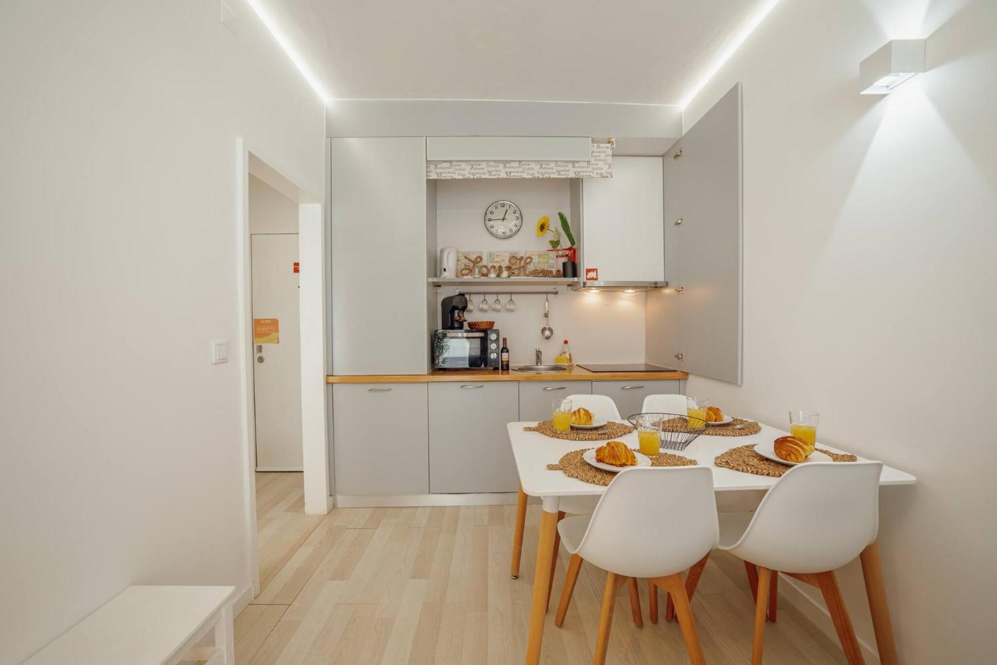 Santa Catarina Apartment By Hosty ポルト エクステリア 写真